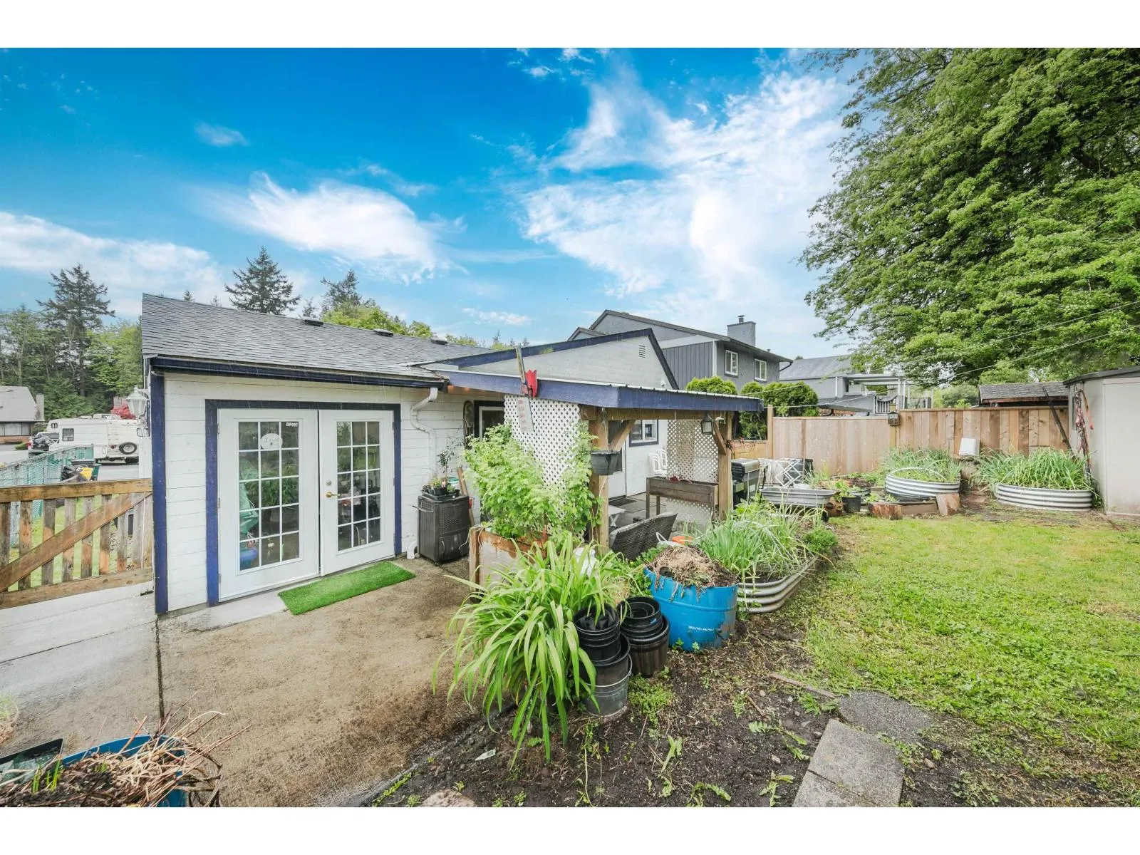 11253 GLENBROOK PLACE