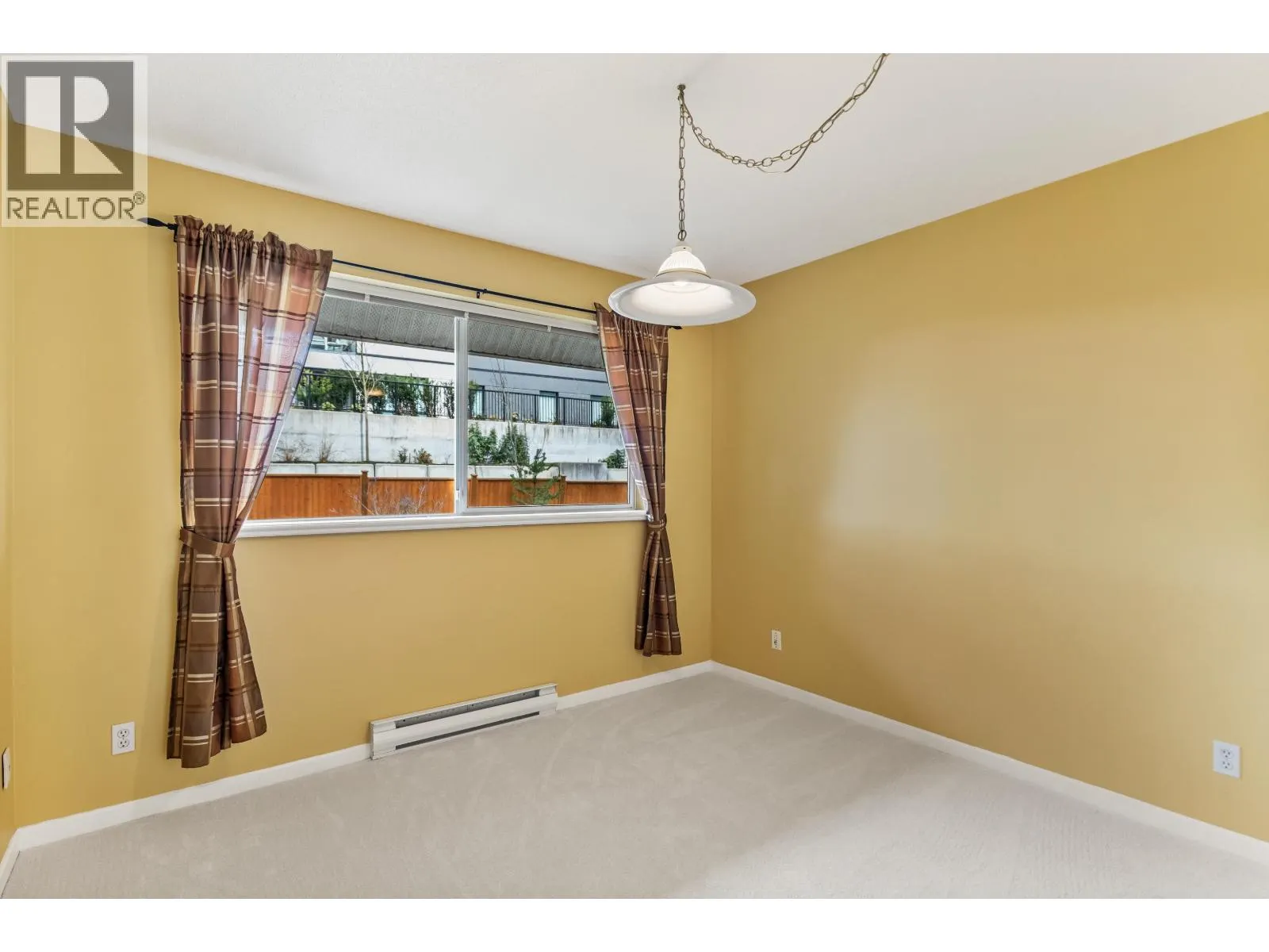 205 11609 227 STREET