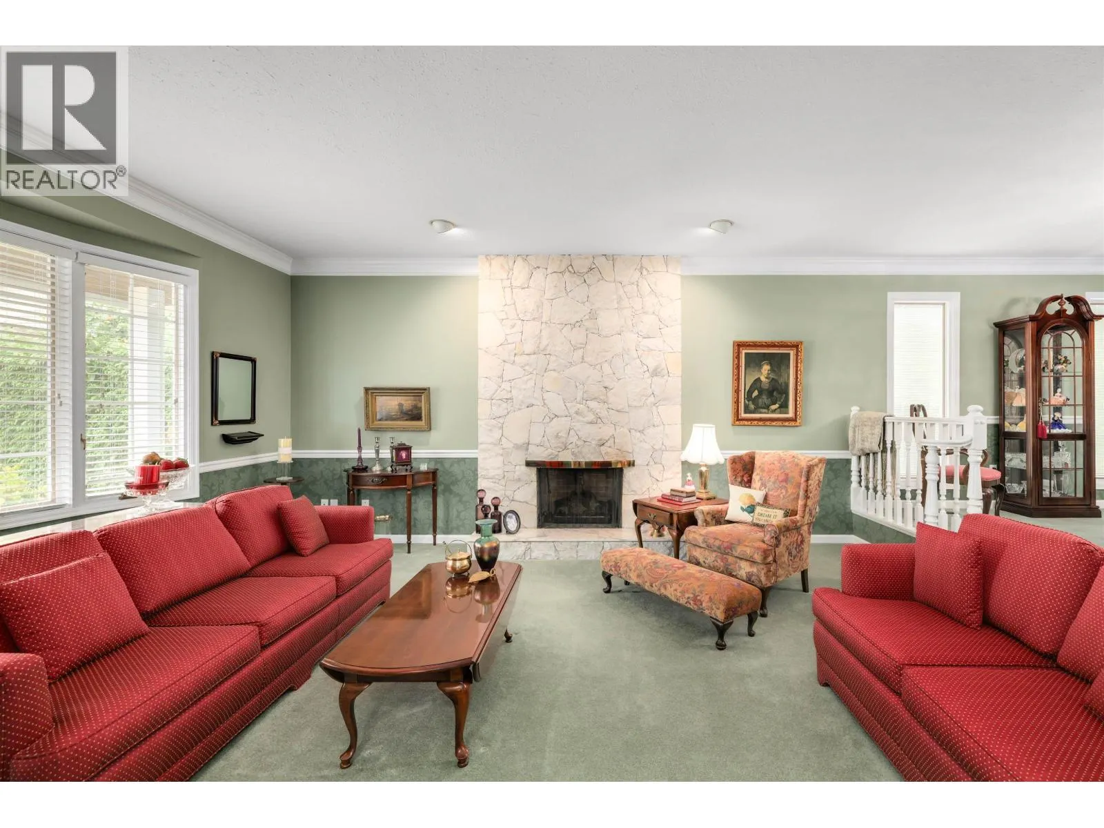 10271 ST. JOHNS COURT