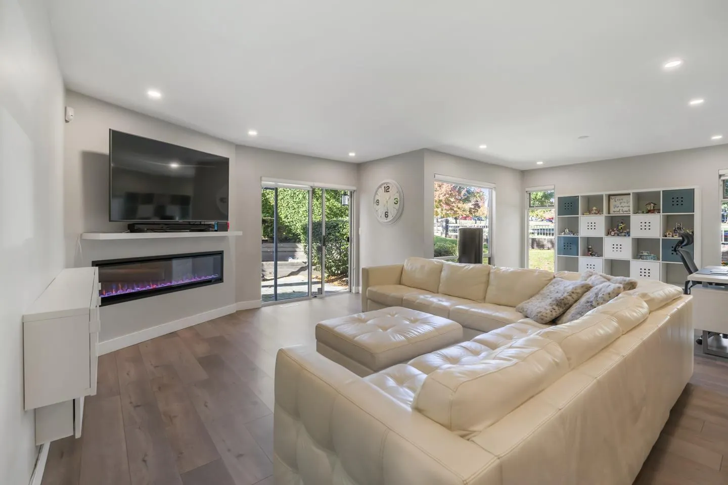 140 15988 83 AVENUE