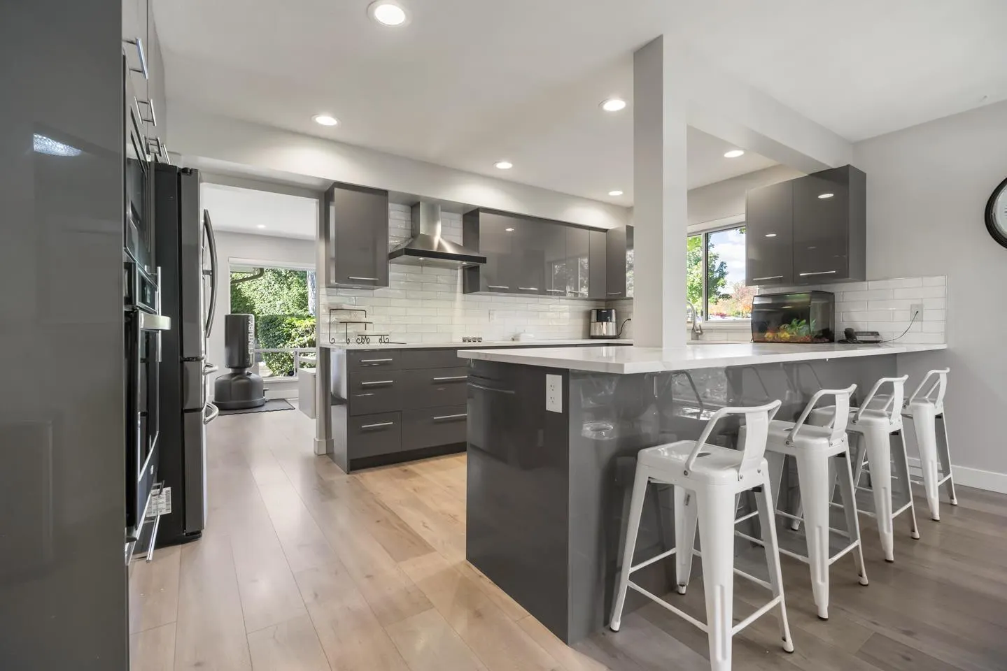 140 15988 83 AVENUE