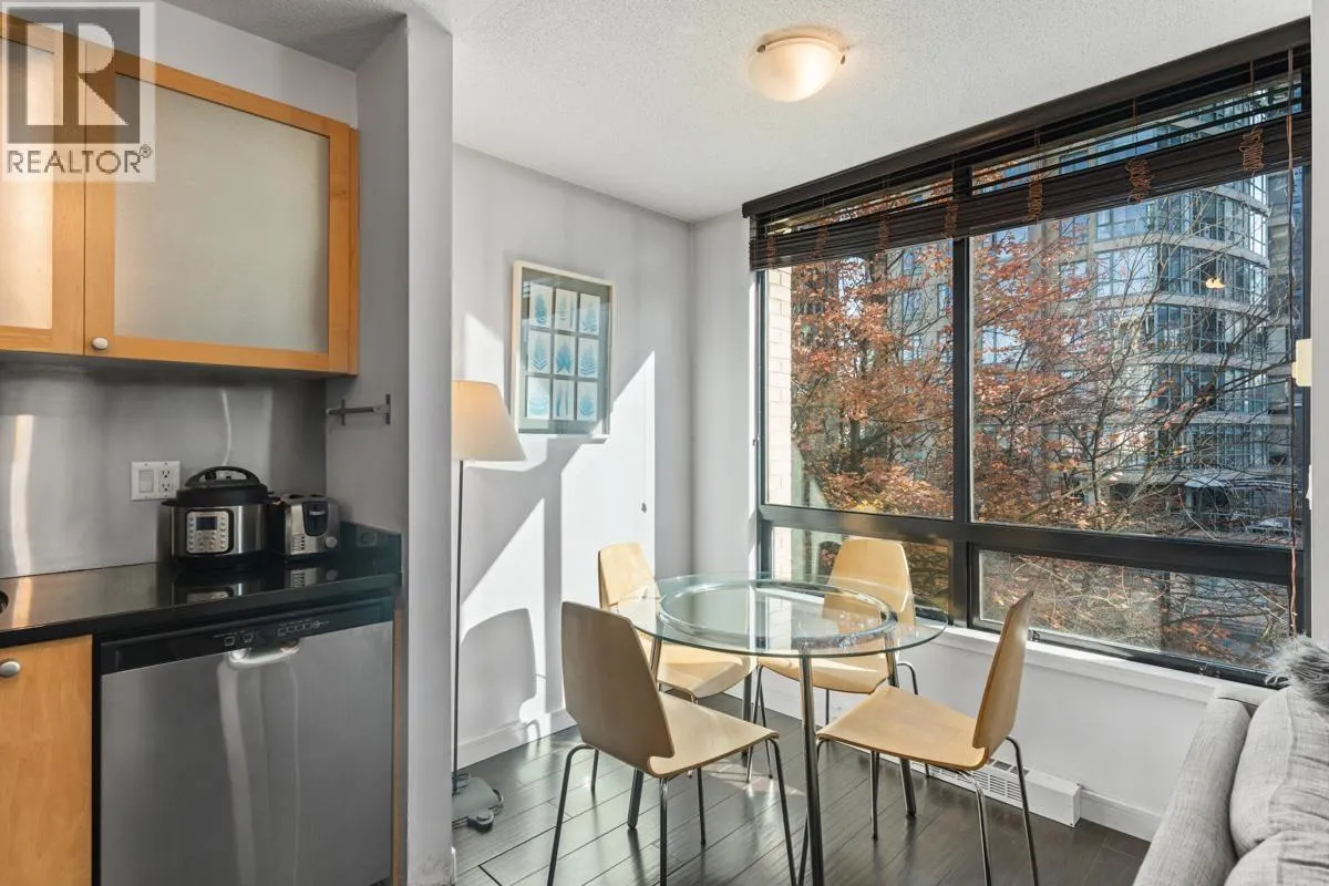 403 1003 BURNABY STREET
