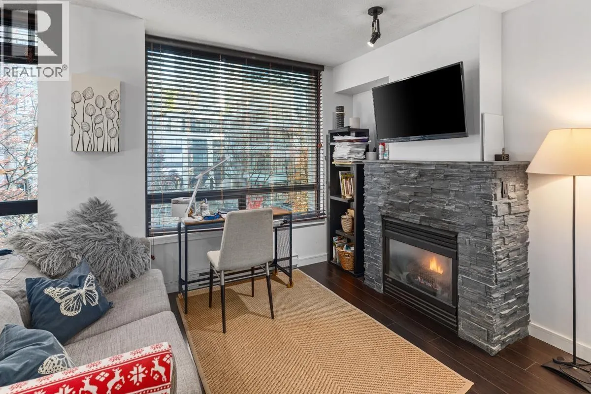 403 1003 BURNABY STREET