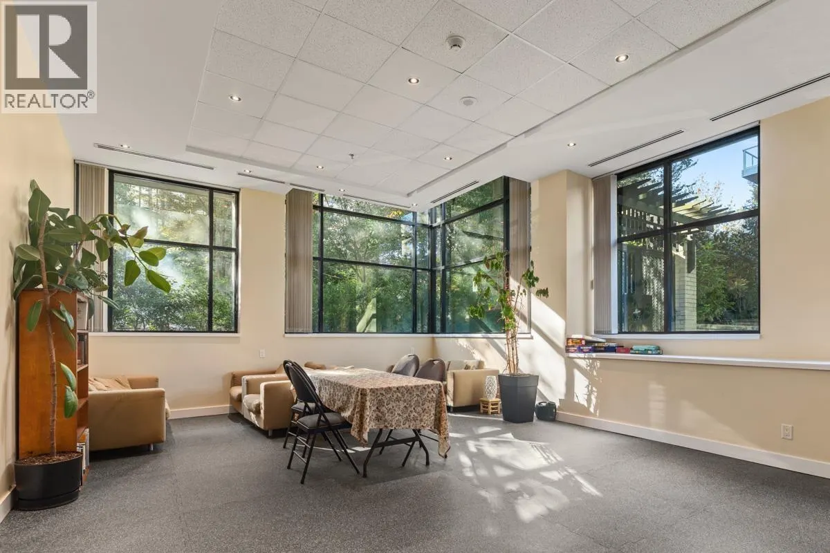 403 1003 BURNABY STREET