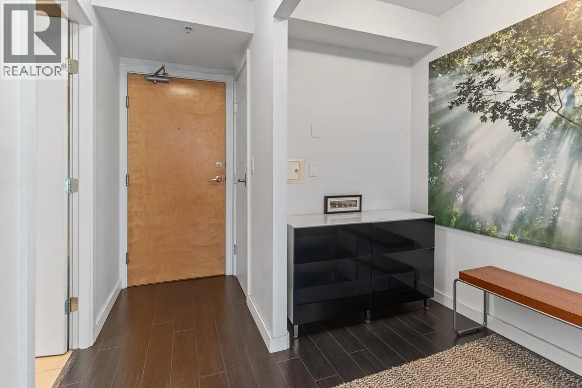 403 1003 BURNABY STREET