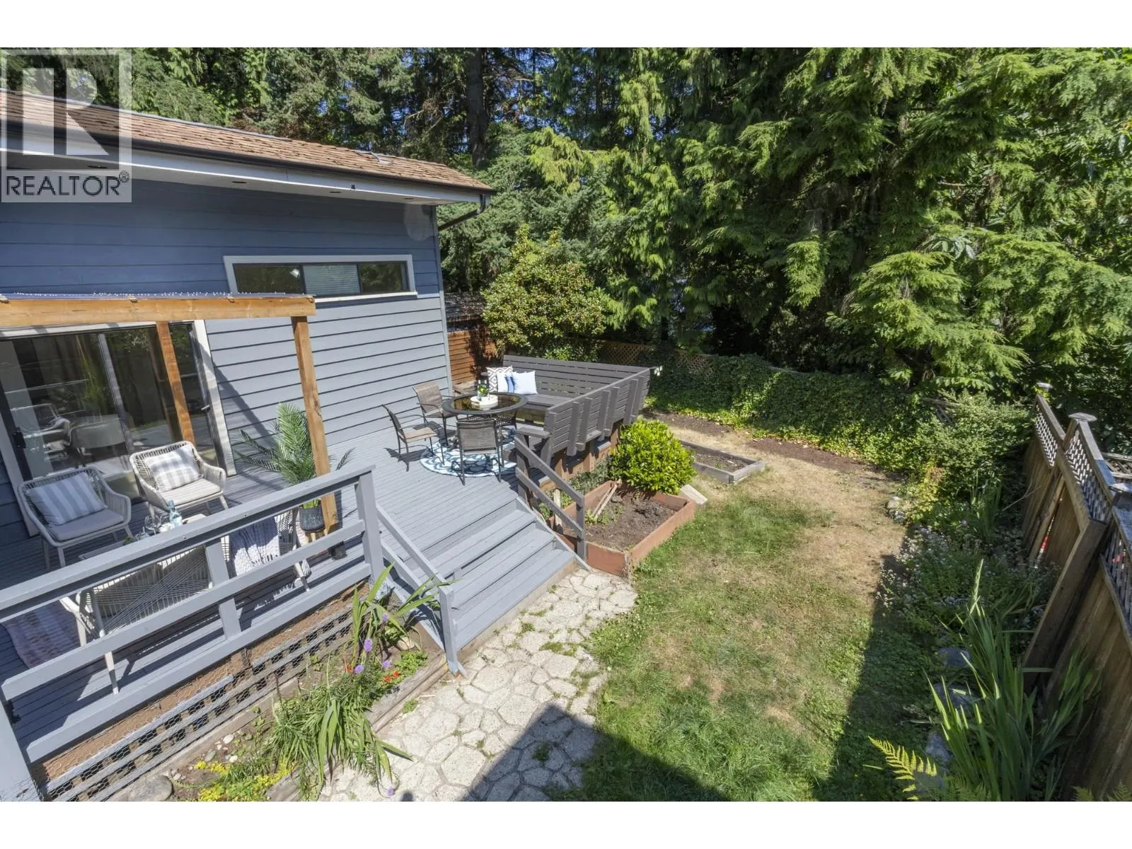 1232 W 21ST STREET