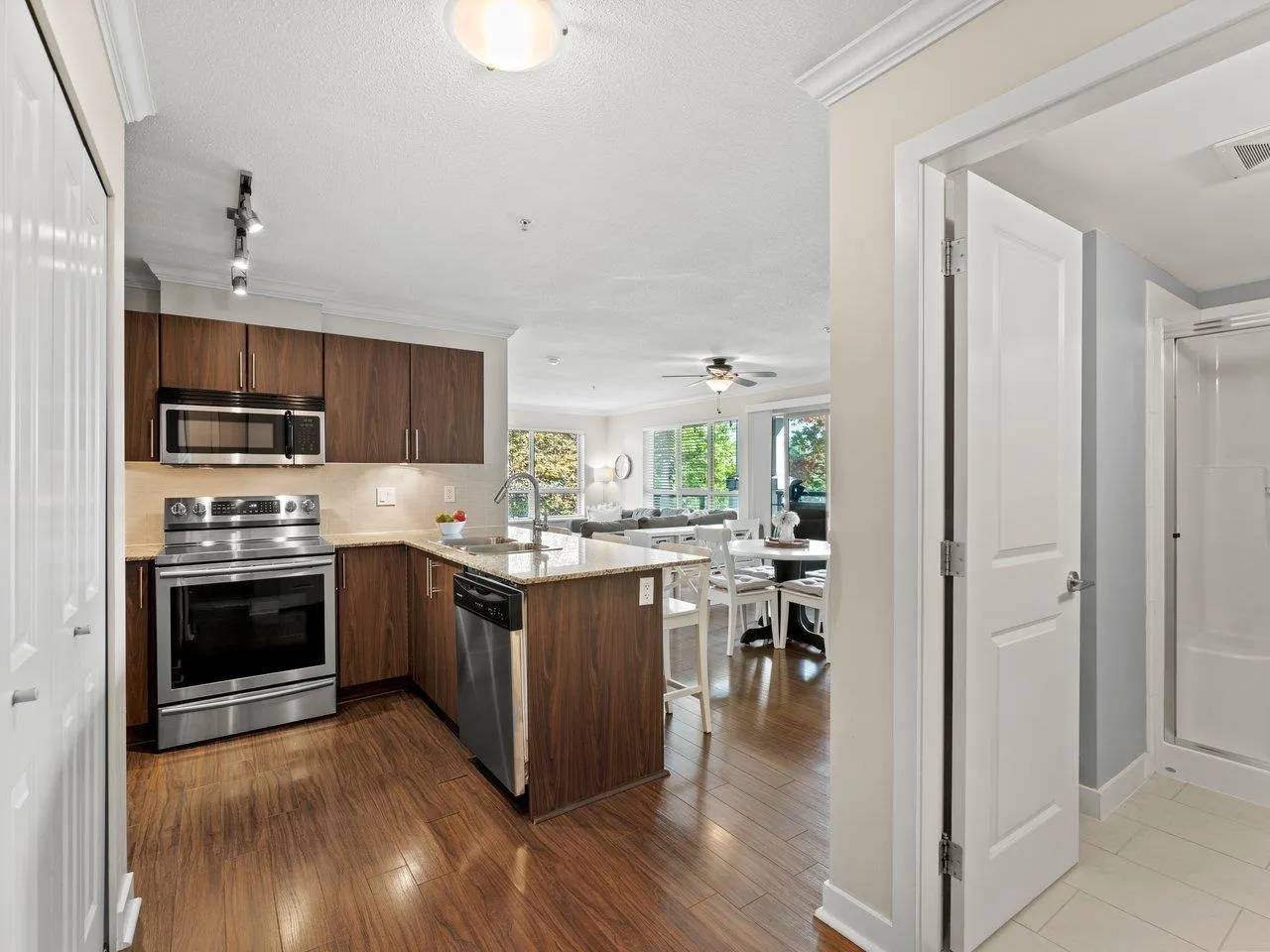 B203 8929 202 STREET