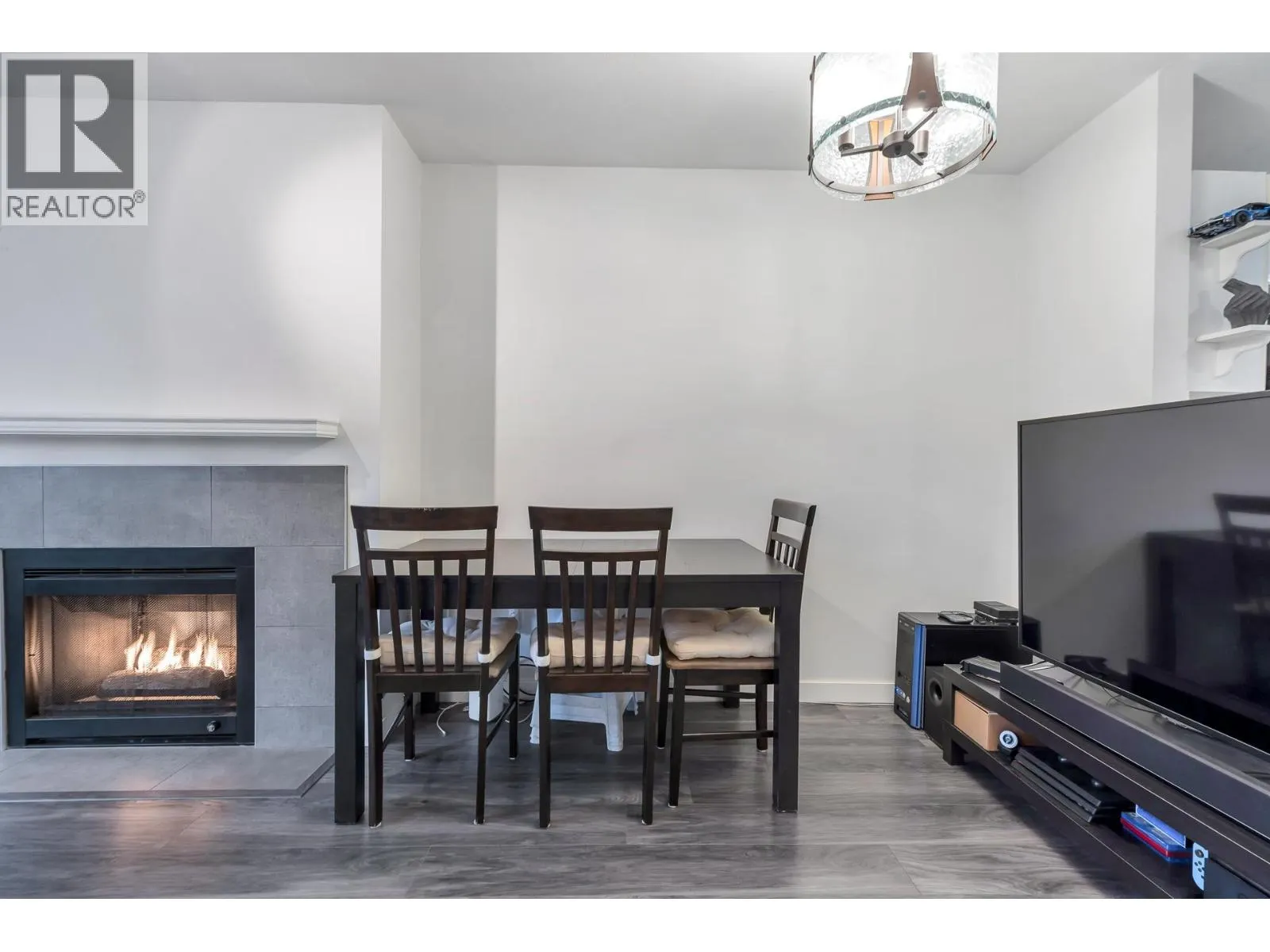 203 8611 GENERAL CURRIE ROAD