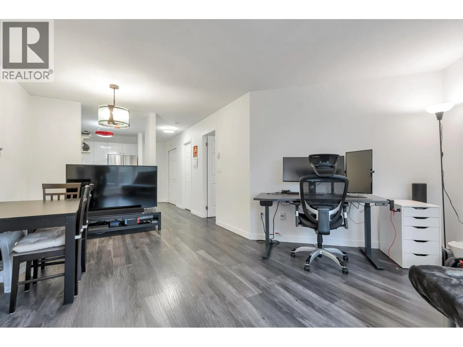 203 8611 GENERAL CURRIE ROAD