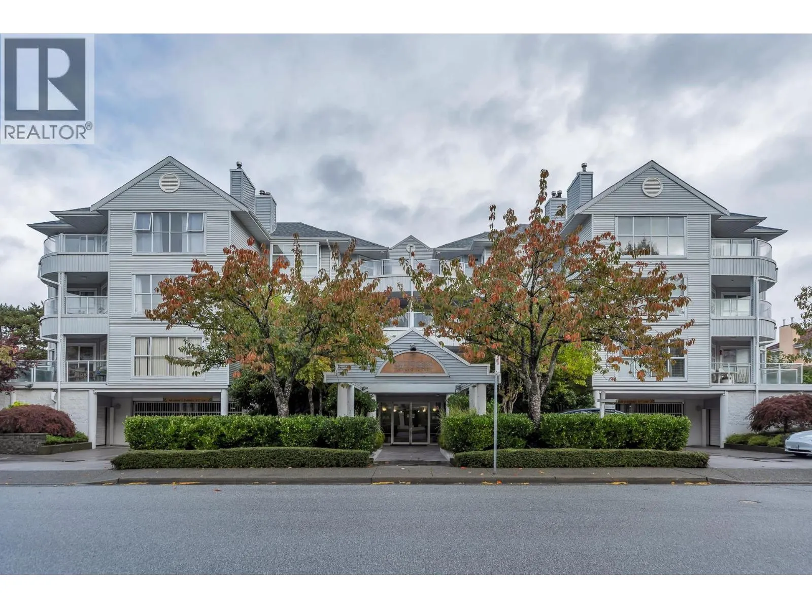 203 8611 GENERAL CURRIE ROAD