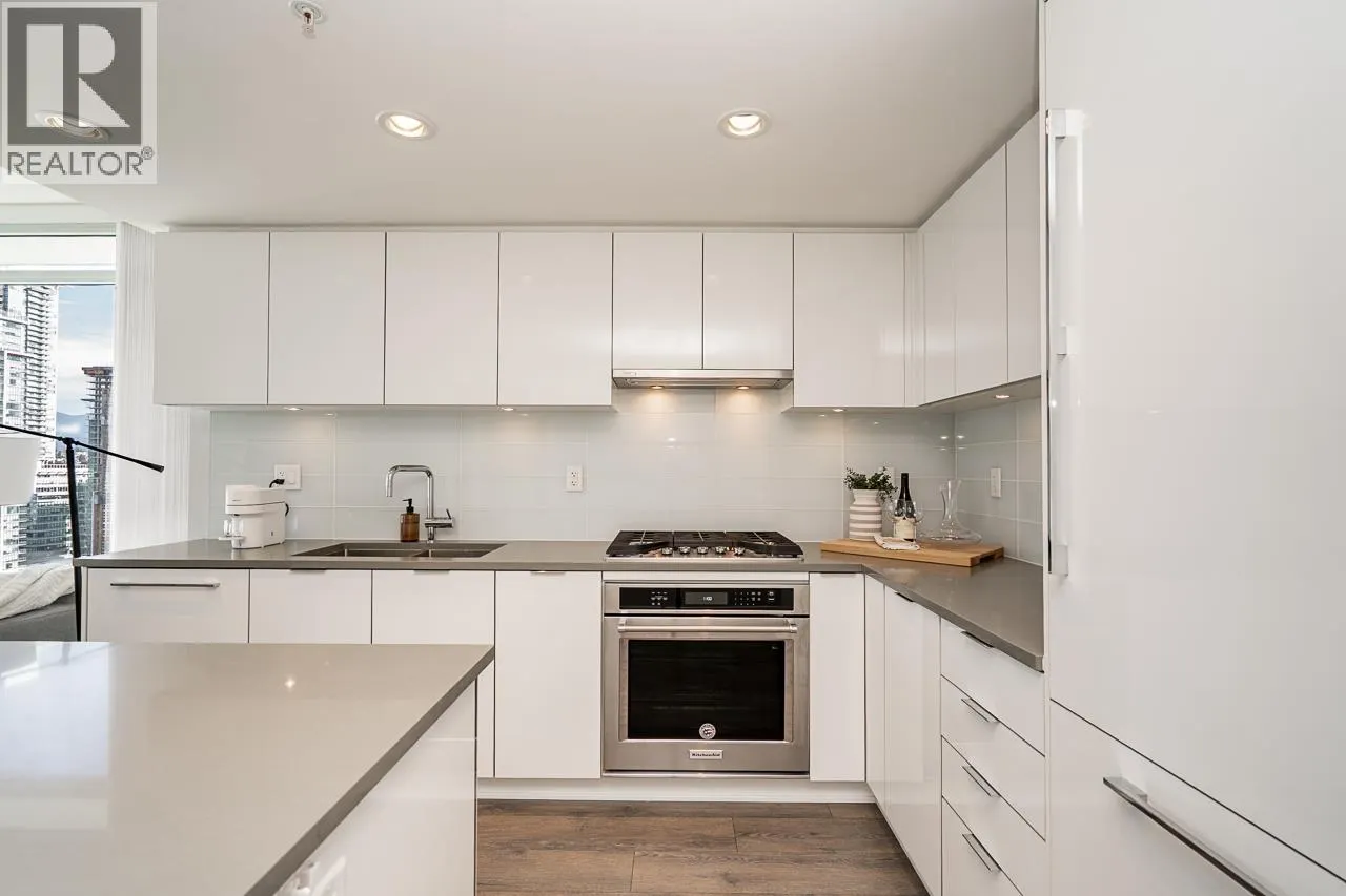 2808 2388 MADISON AVENUE