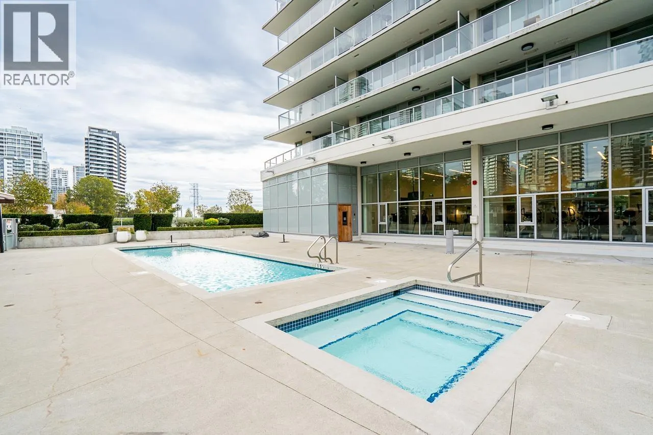 2808 2388 MADISON AVENUE