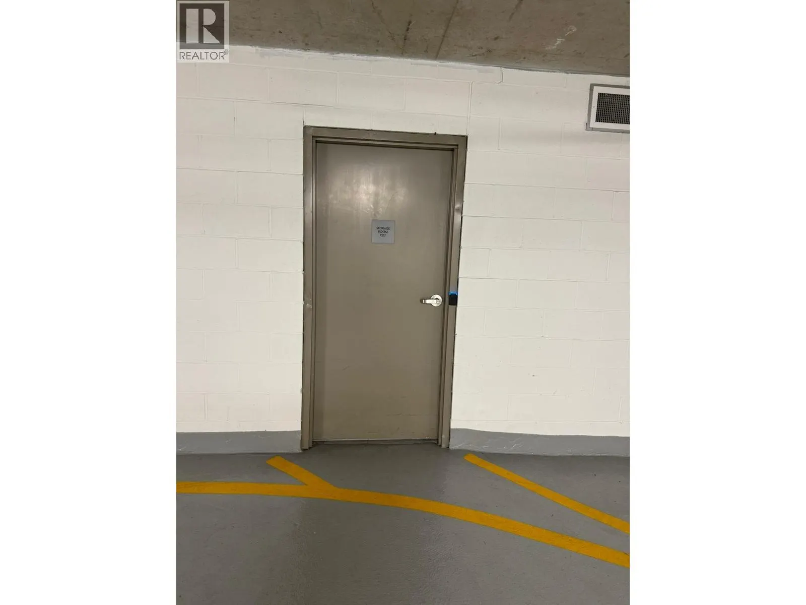 3905 4730 LOUGHEED HIGHWAY
