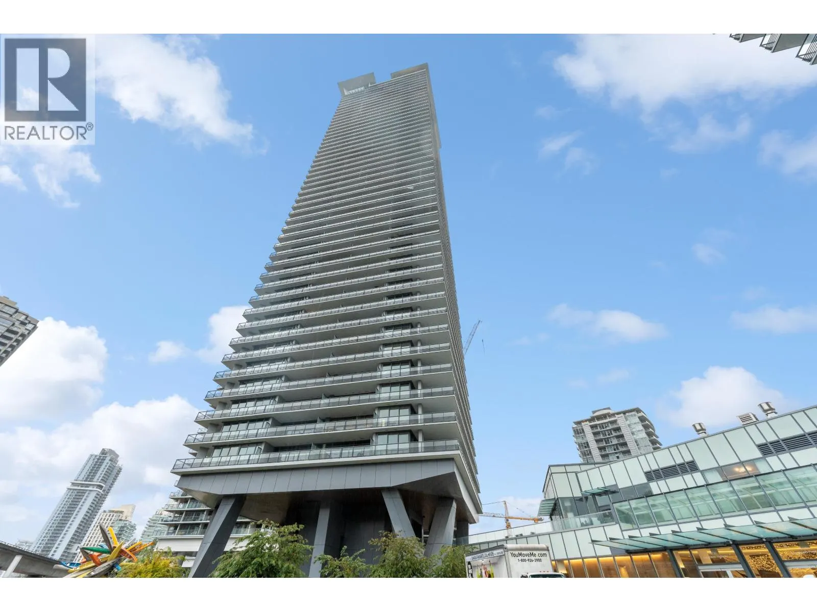 3905 4730 LOUGHEED HIGHWAY