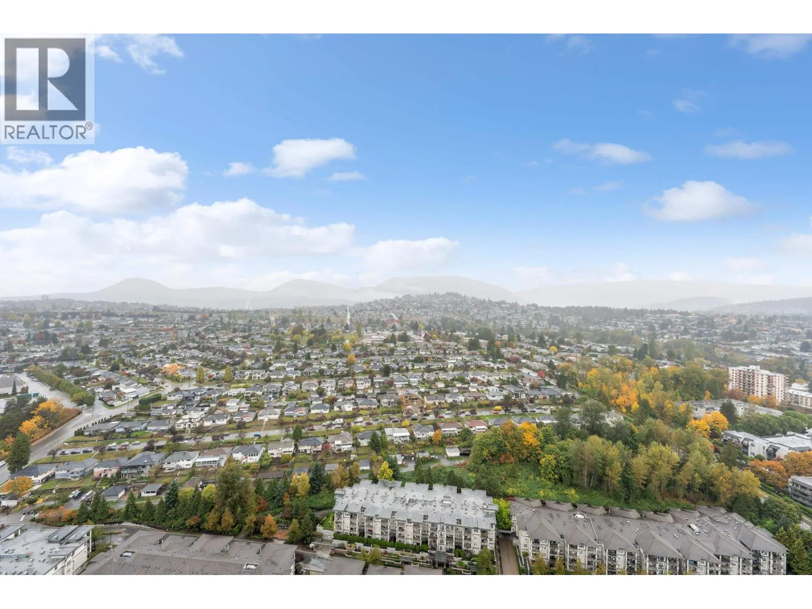 3905 4730 LOUGHEED HIGHWAY