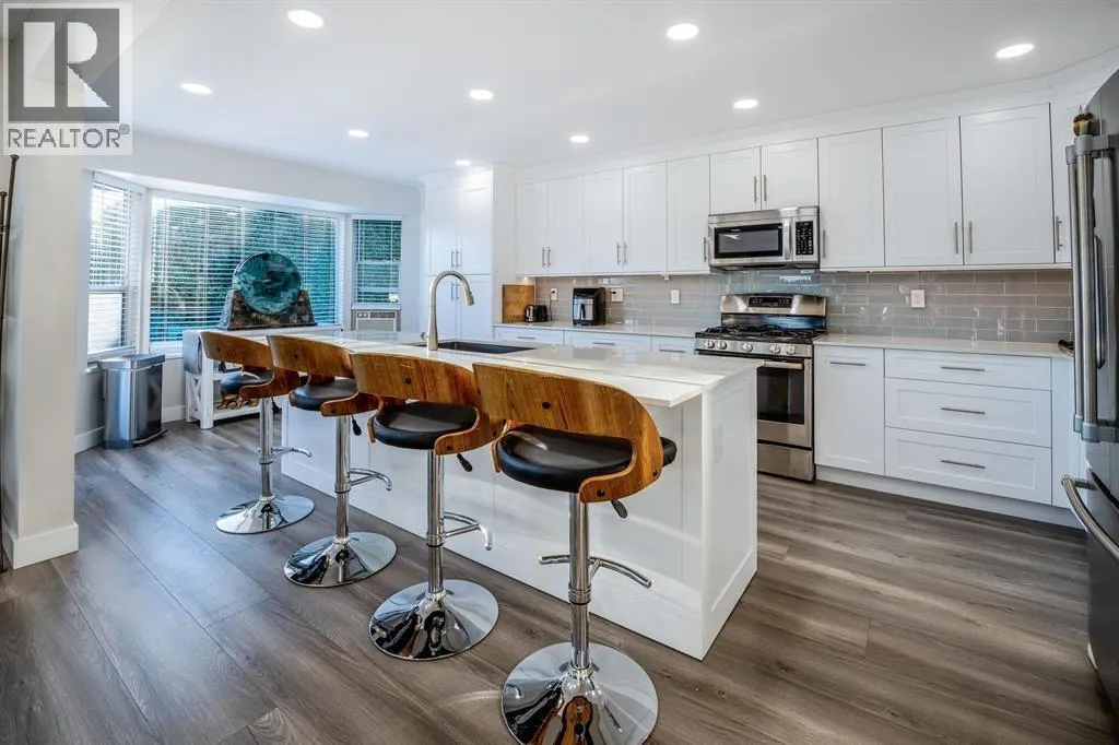 11451 BEST STREET