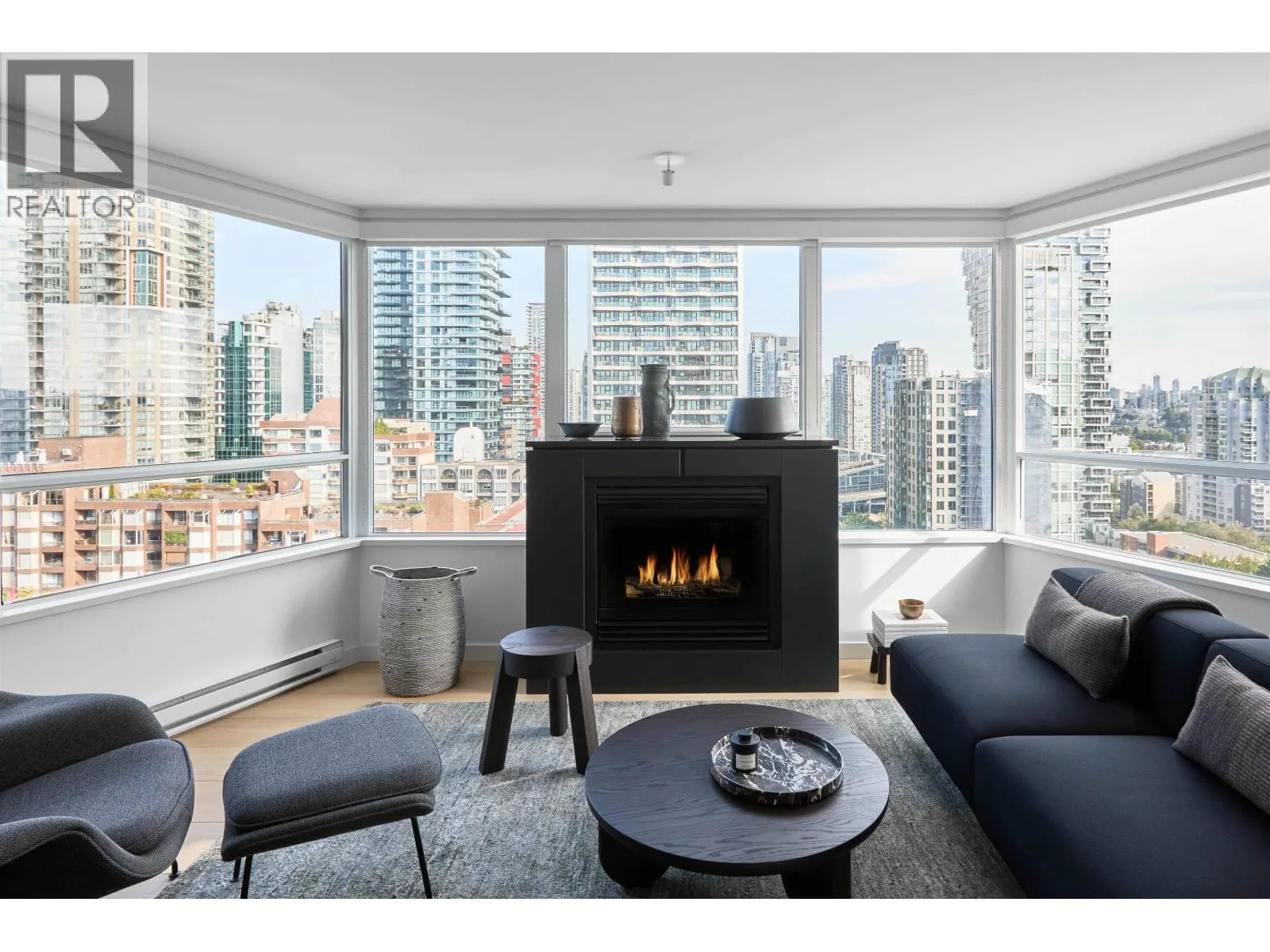 1601 1003 PACIFIC STREET