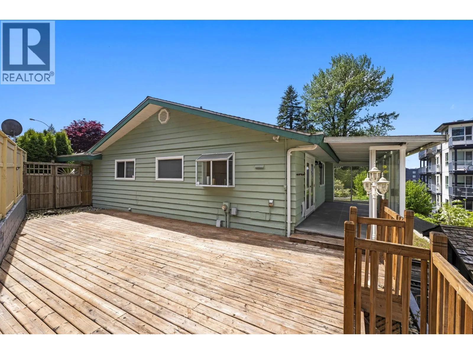 171 EDWARD CRESCENT