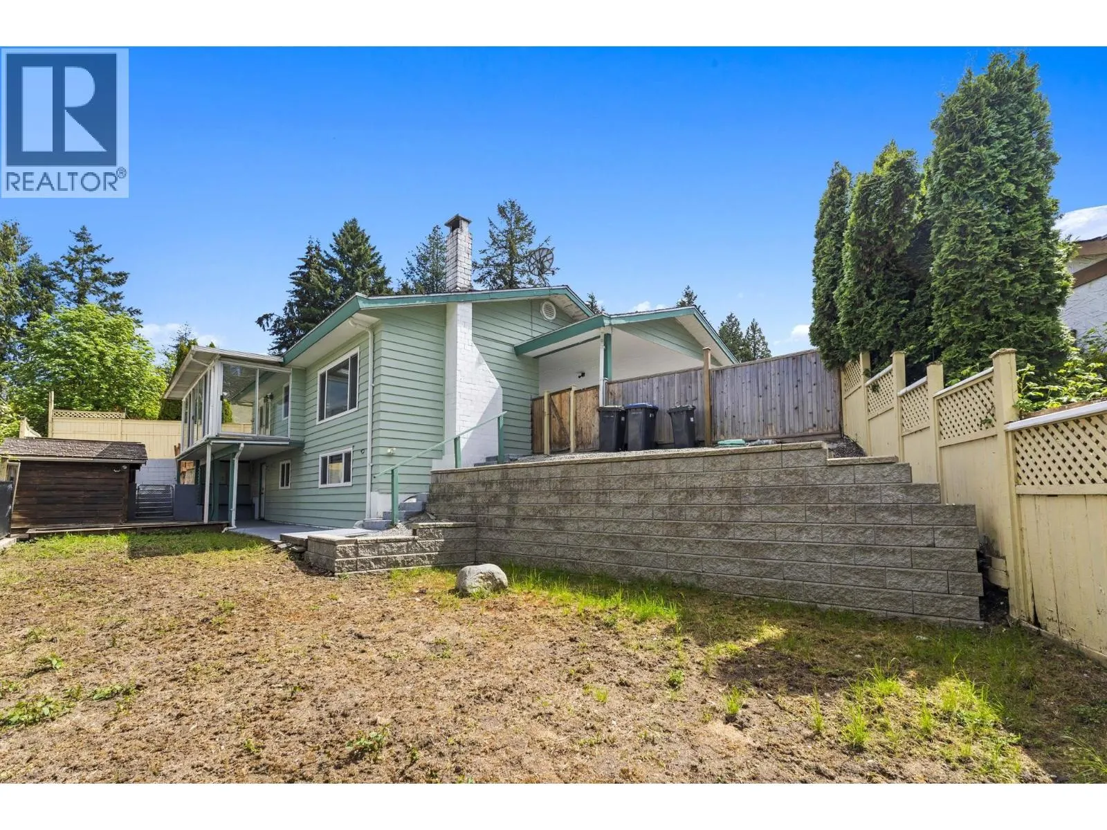 171 EDWARD CRESCENT