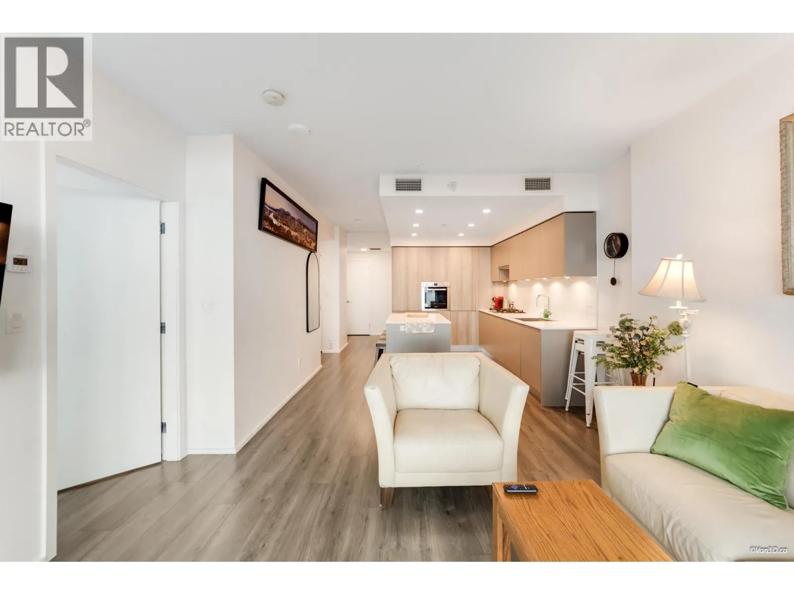 3206 3833 EVERGREEN PLACE