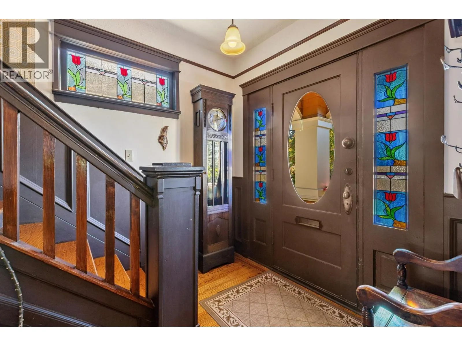 234 W WINDSOR ROAD
