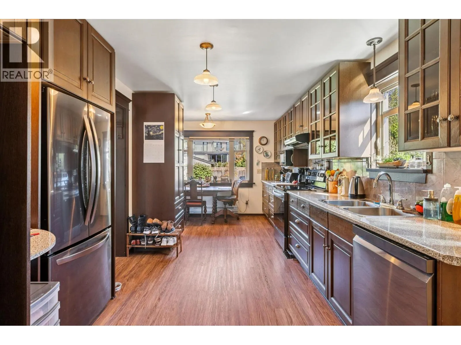 234 W WINDSOR ROAD