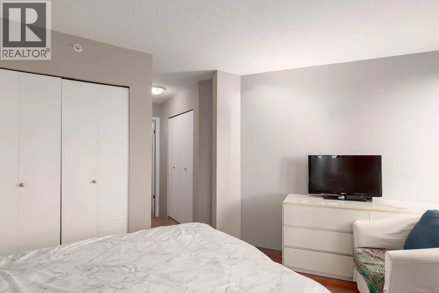 1503 1277 NELSON STREET