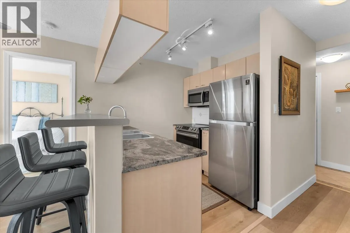 2011 1331 ALBERNI STREET