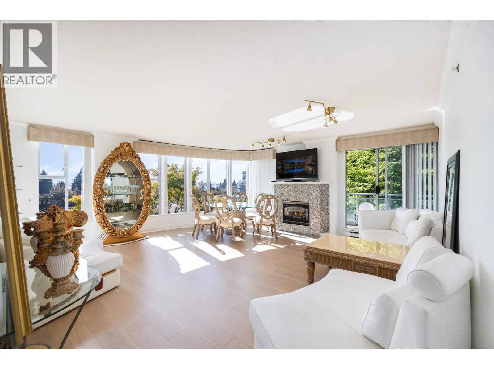 201 588 16TH STREET
