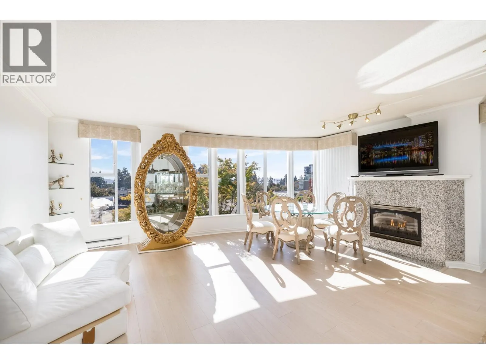201 588 16TH STREET