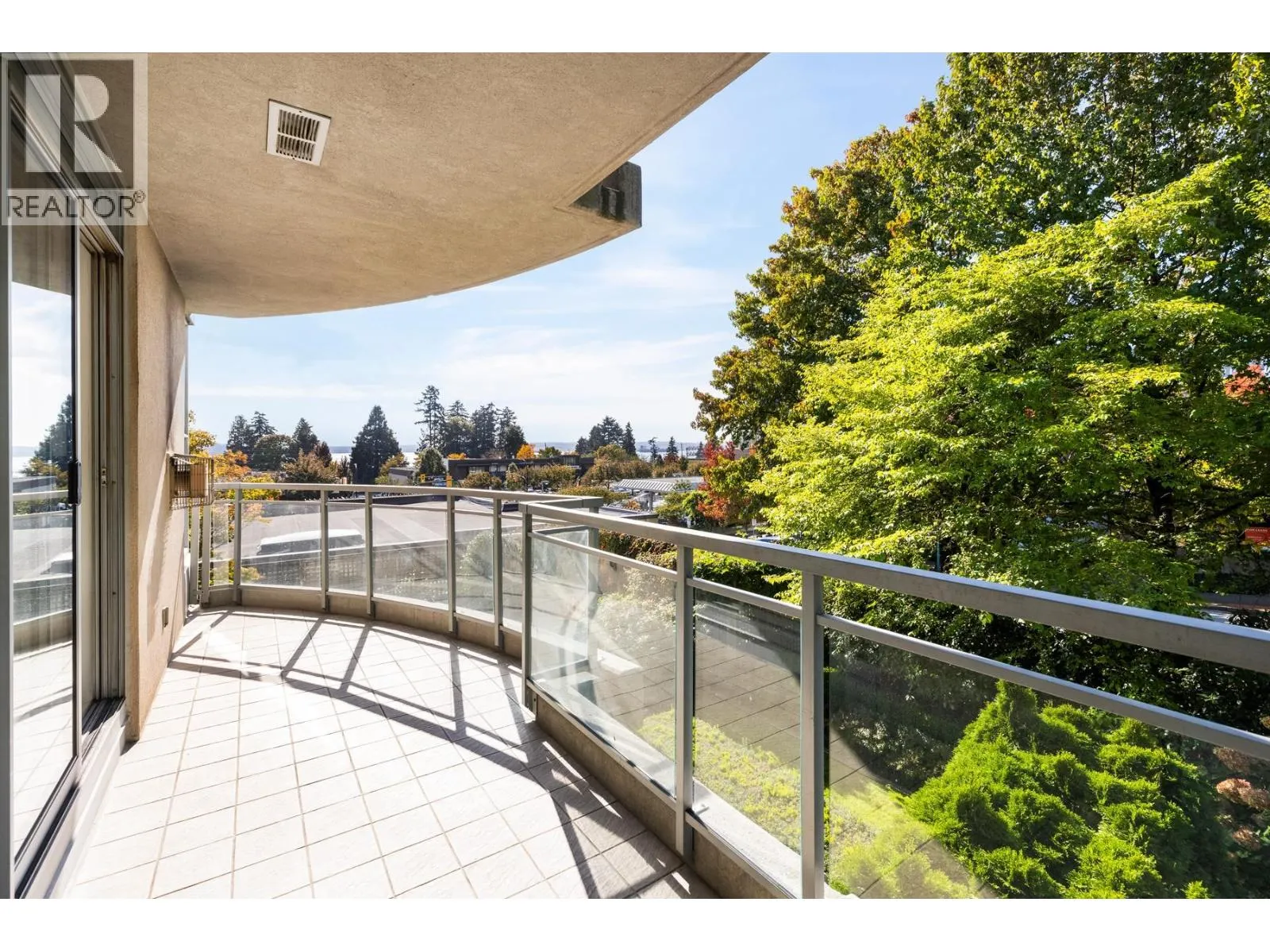 201 588 16TH STREET