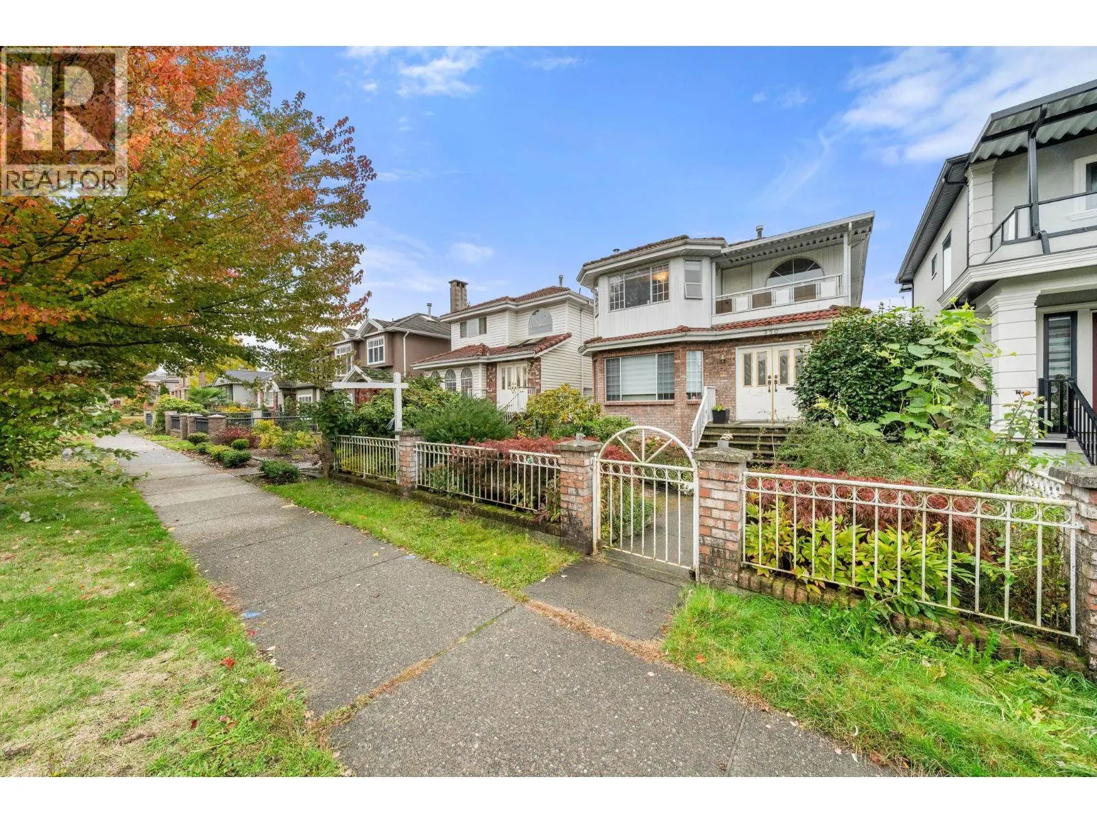 350 E 50TH AVENUE