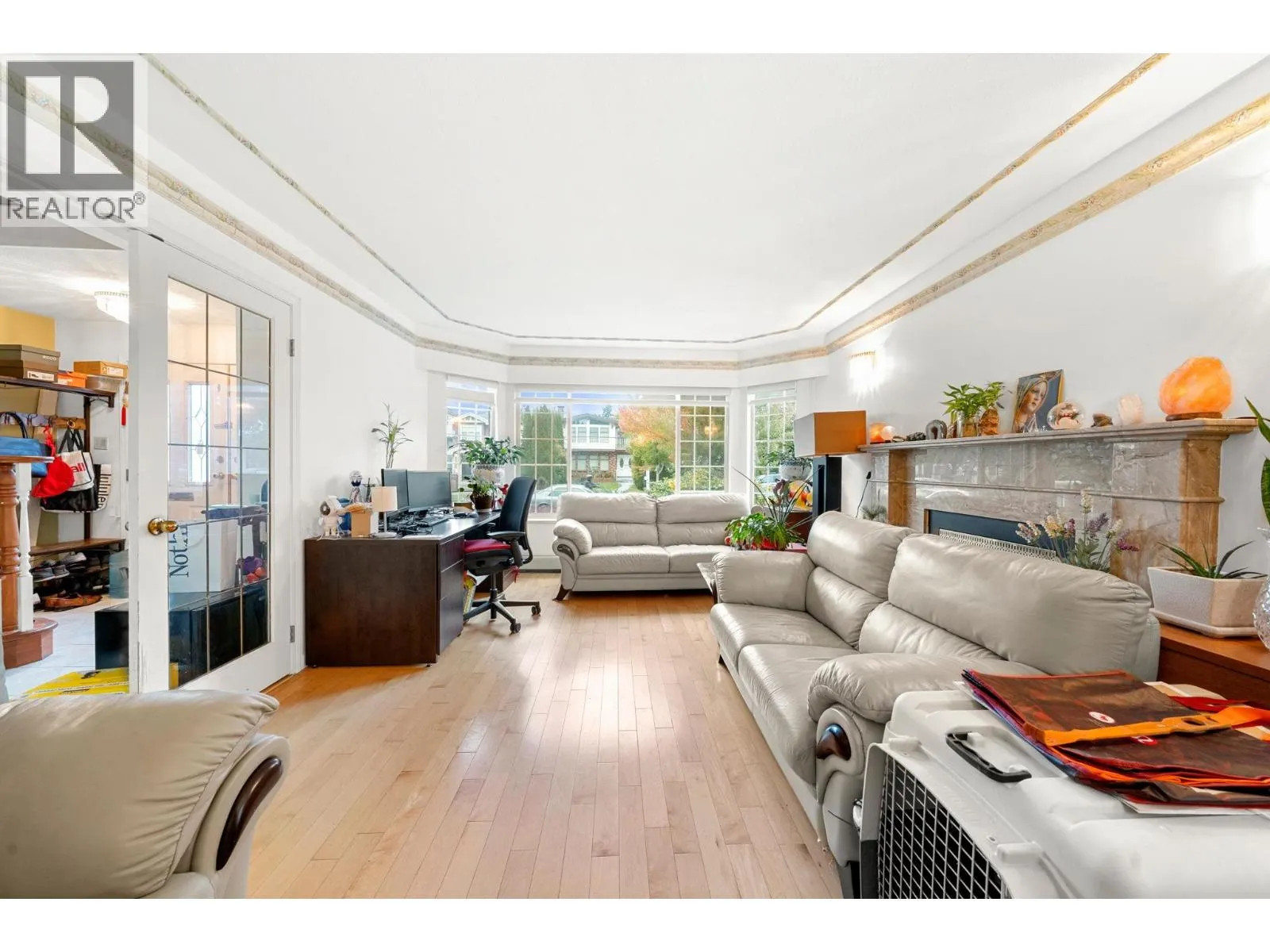 350 E 50TH AVENUE