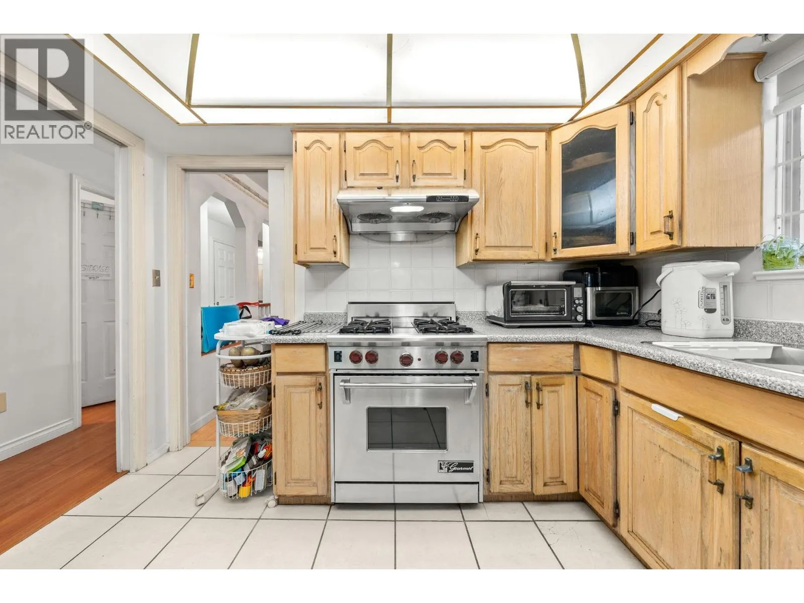 350 E 50TH AVENUE