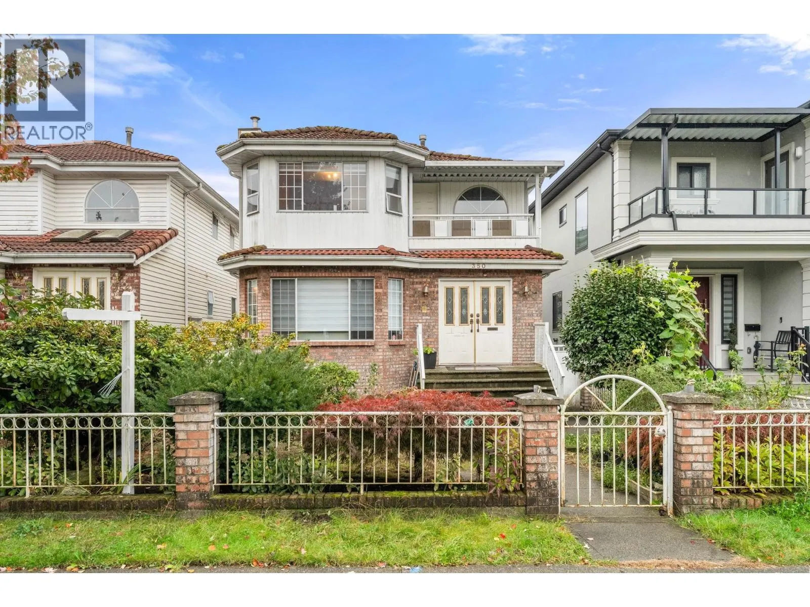350 E 50TH AVENUE