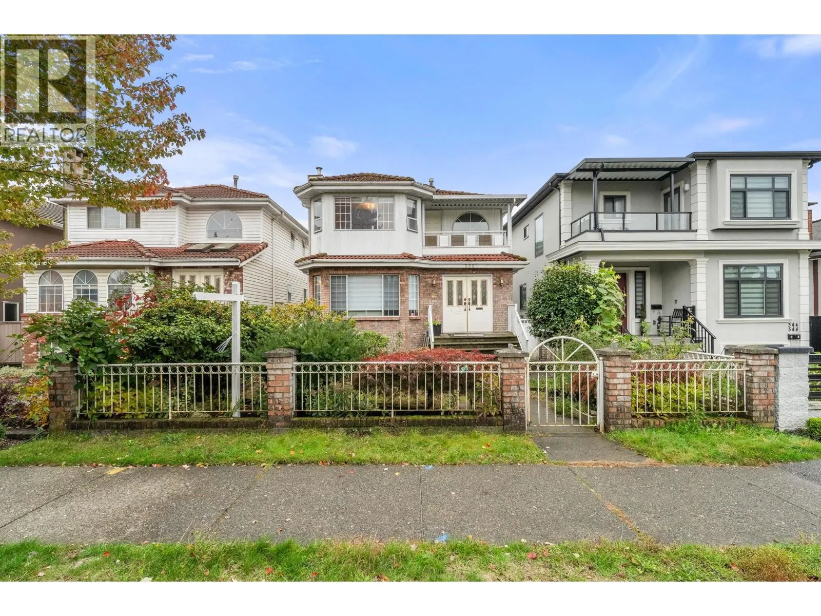 350 E 50TH AVENUE