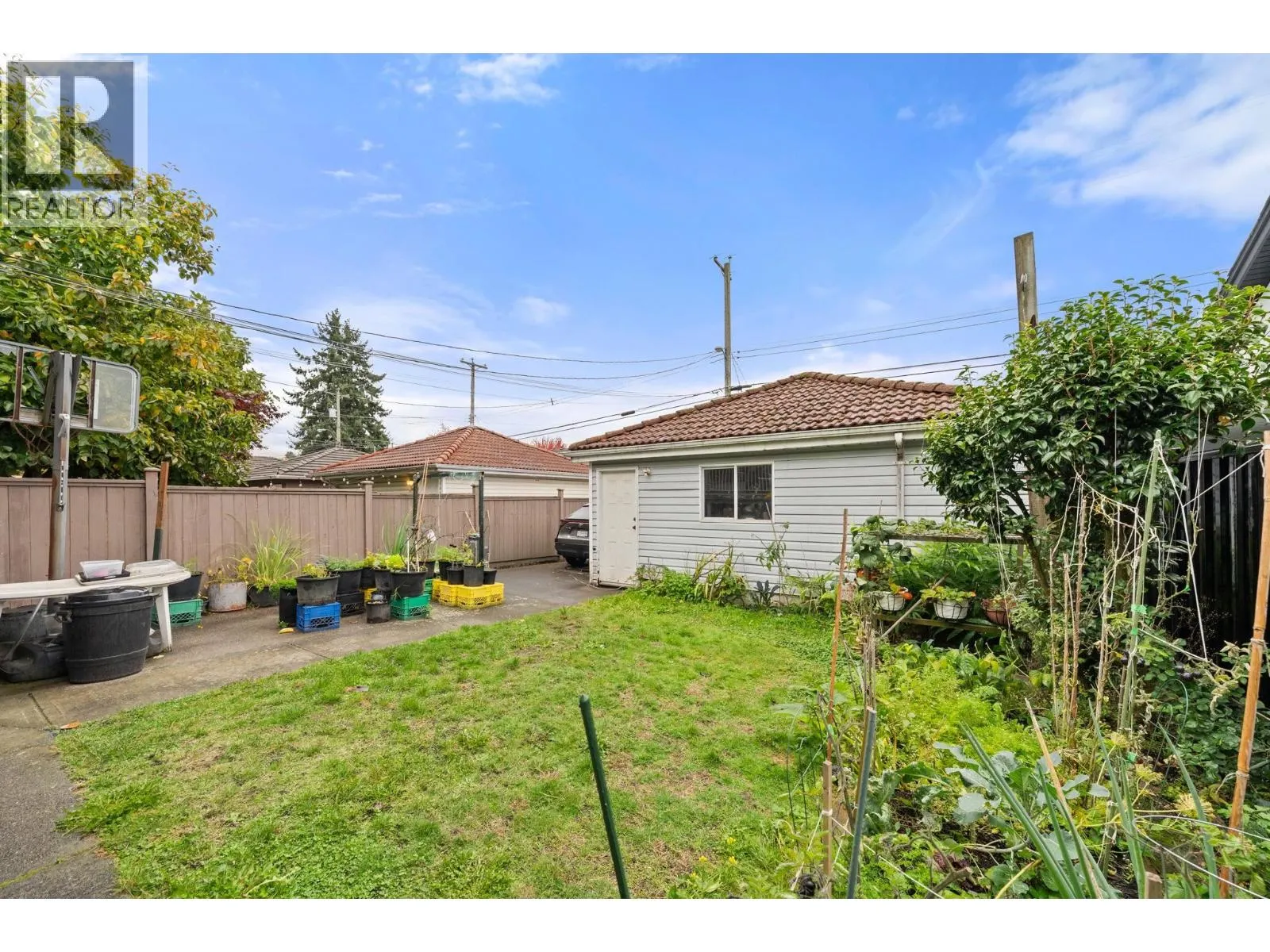 350 E 50TH AVENUE
