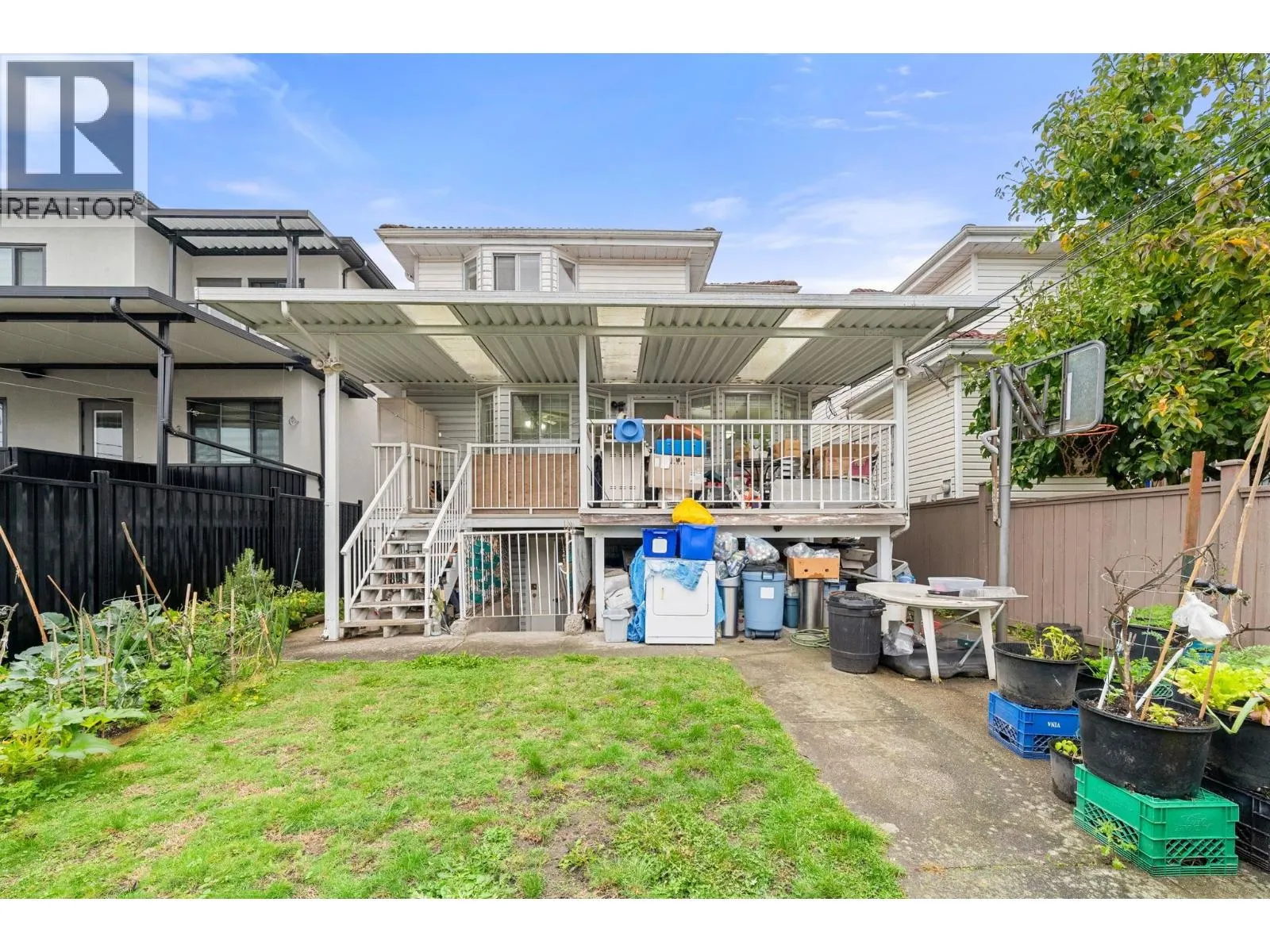 350 E 50TH AVENUE