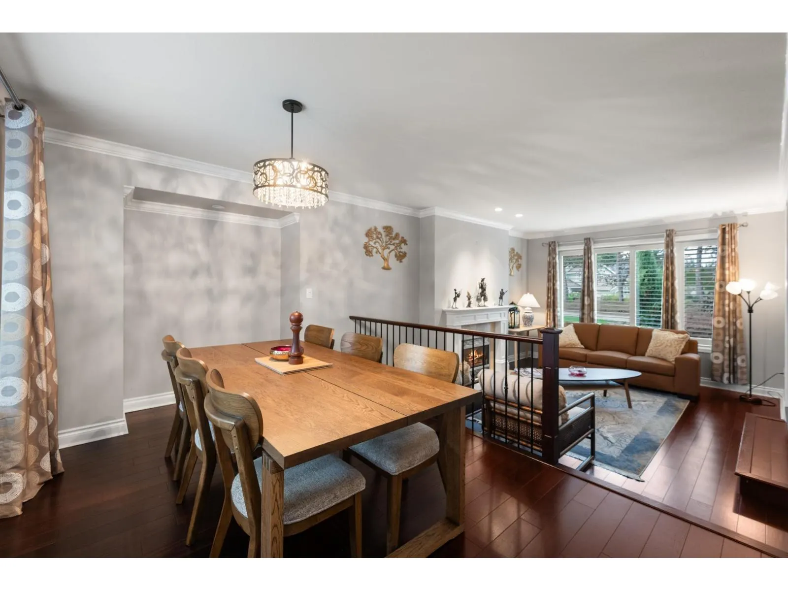 5976 SOUTHPARK GROVE