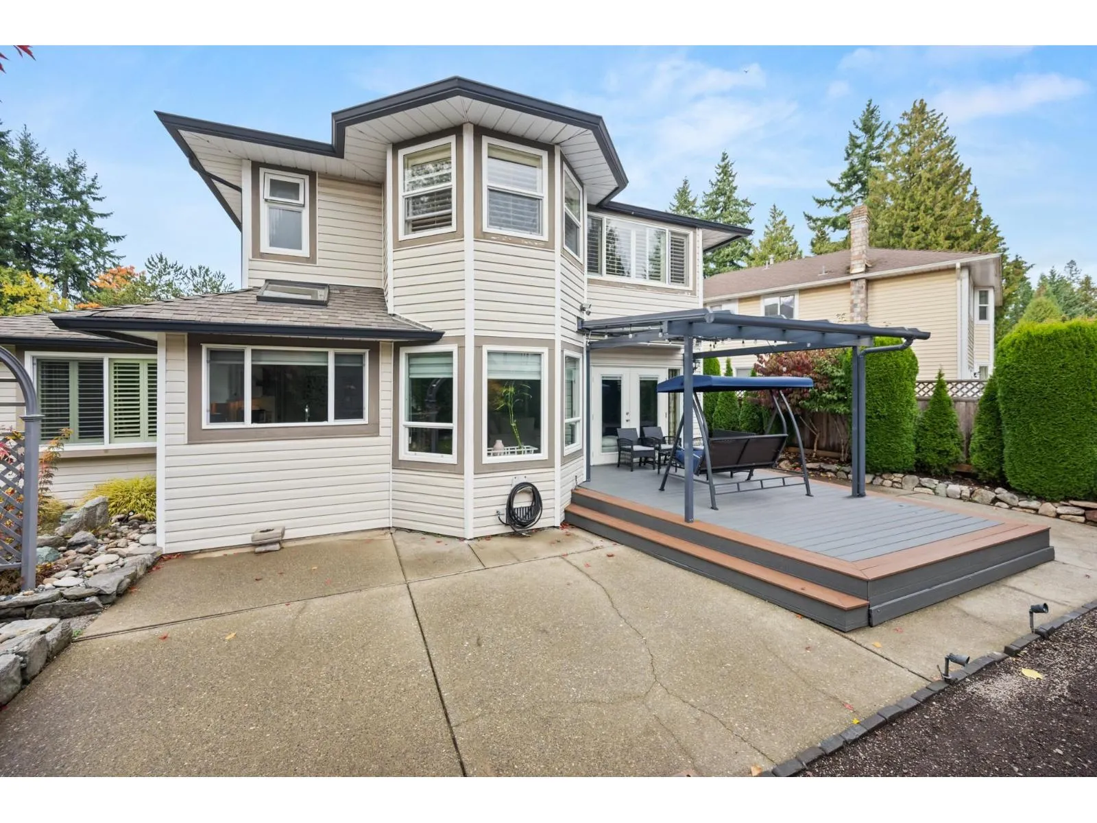5976 SOUTHPARK GROVE