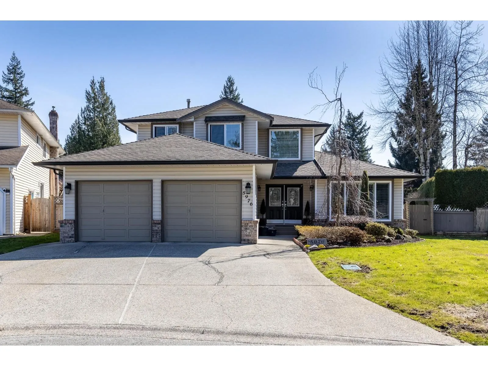 5976 SOUTHPARK GROVE