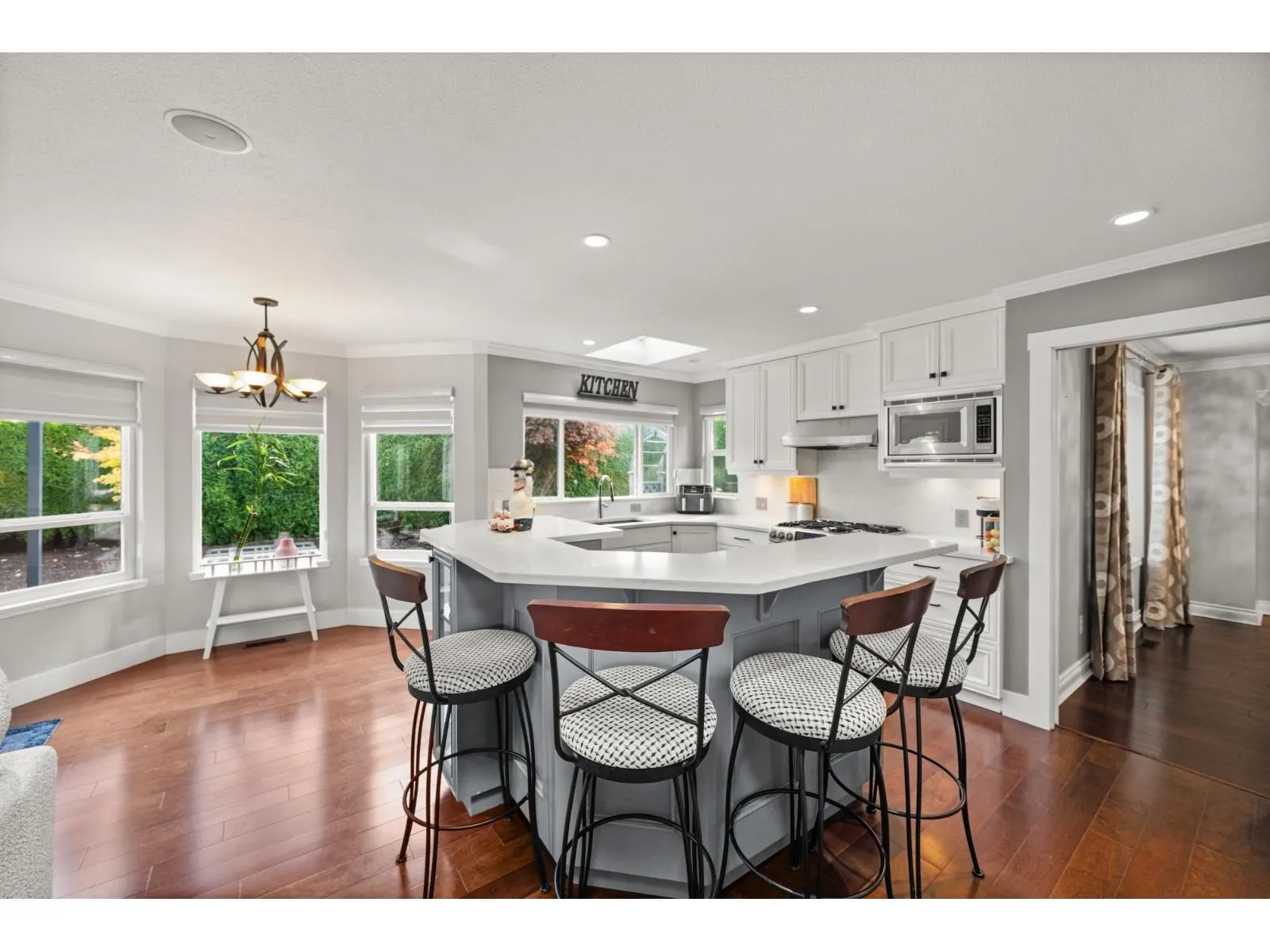 5976 SOUTHPARK GROVE
