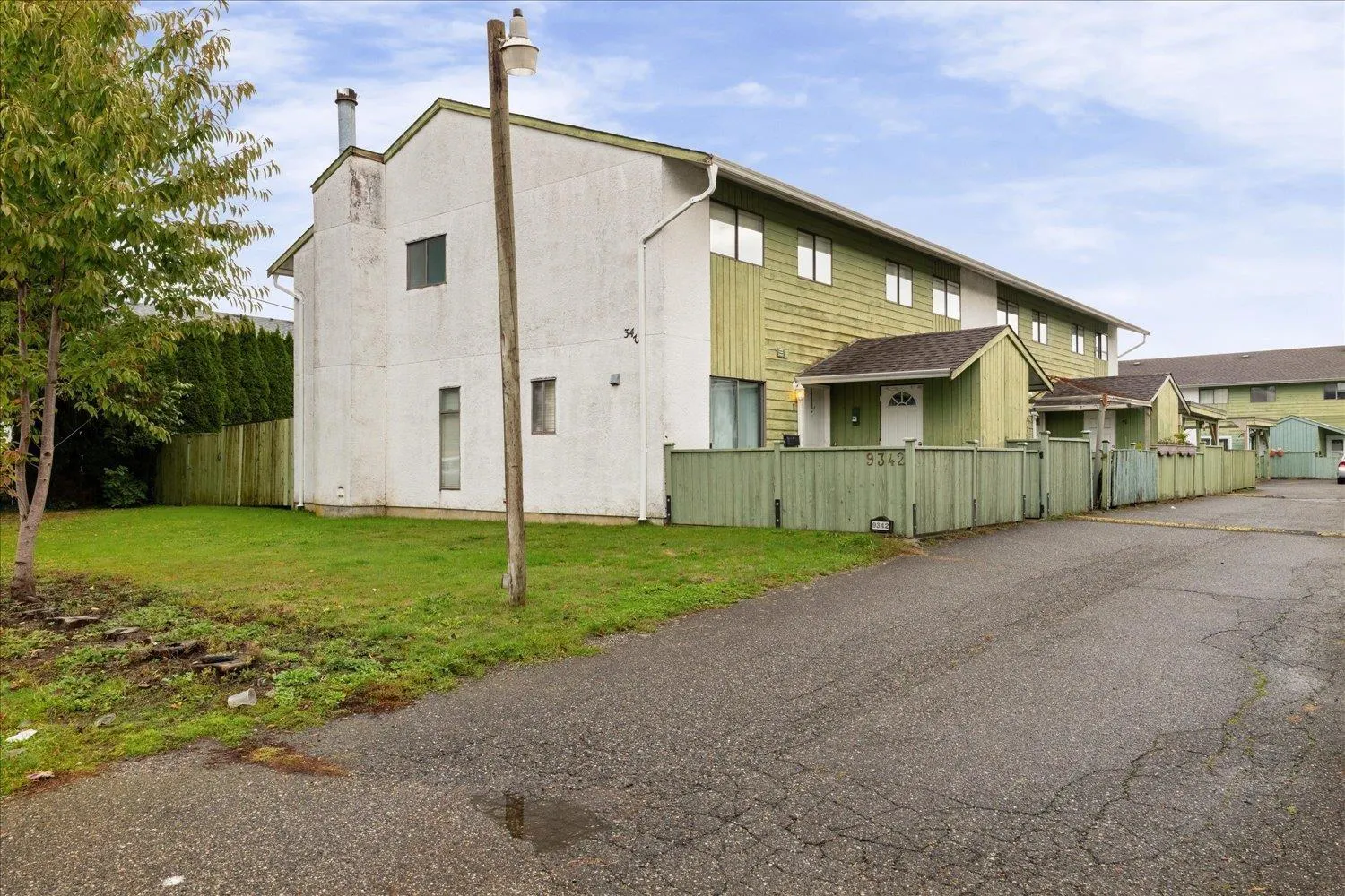 1 9342 HAZEL STREET|Chilliwack Proper East