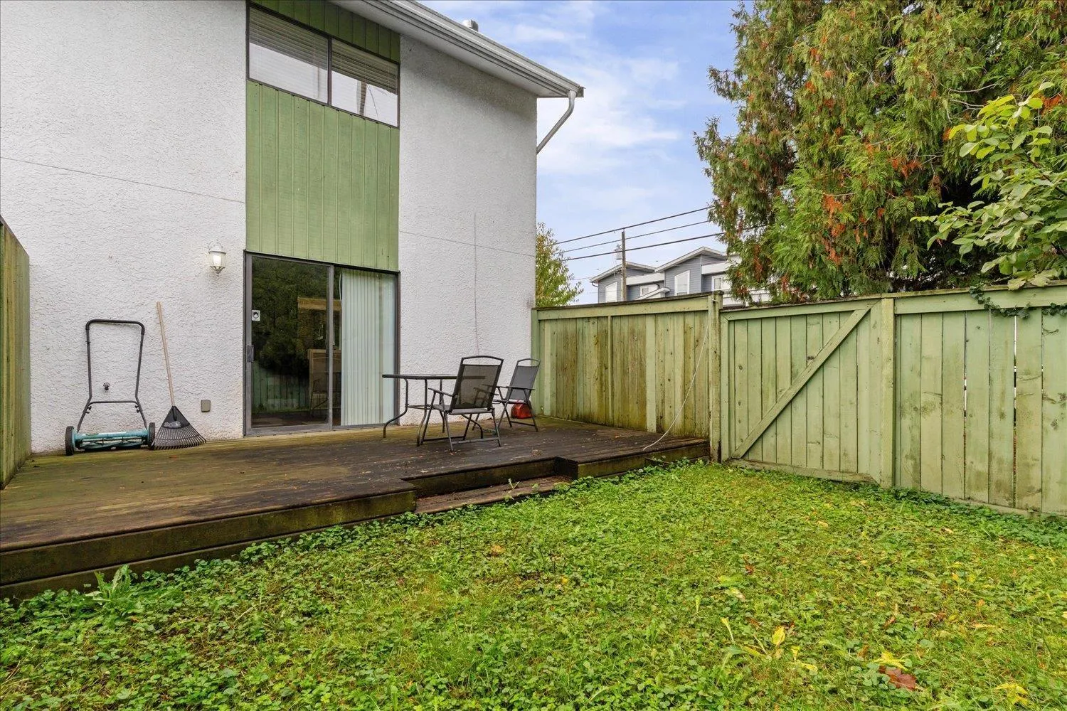 1 9342 HAZEL STREET|Chilliwack Proper East