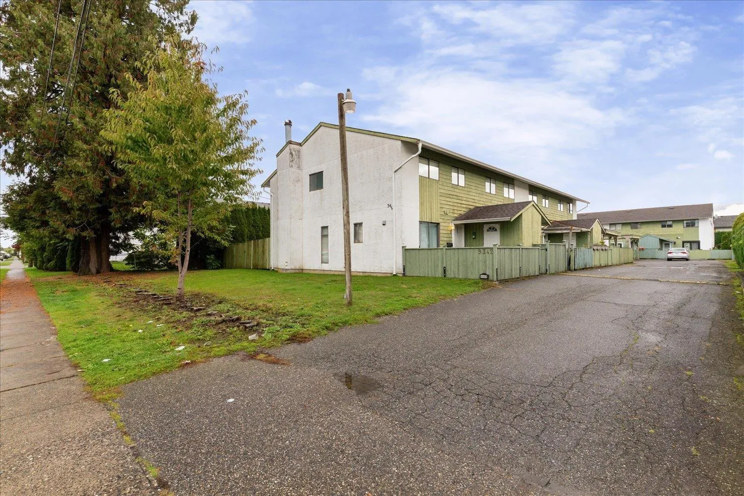 1 9342 HAZEL STREET|Chilliwack Proper East