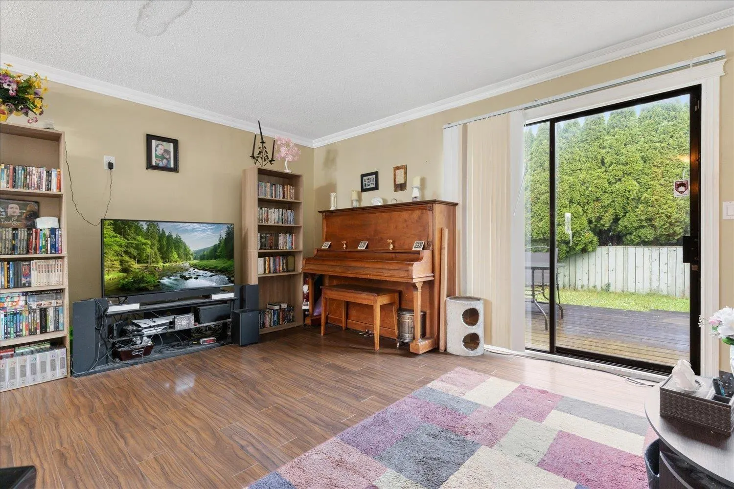1 9342 HAZEL STREET|Chilliwack Proper East