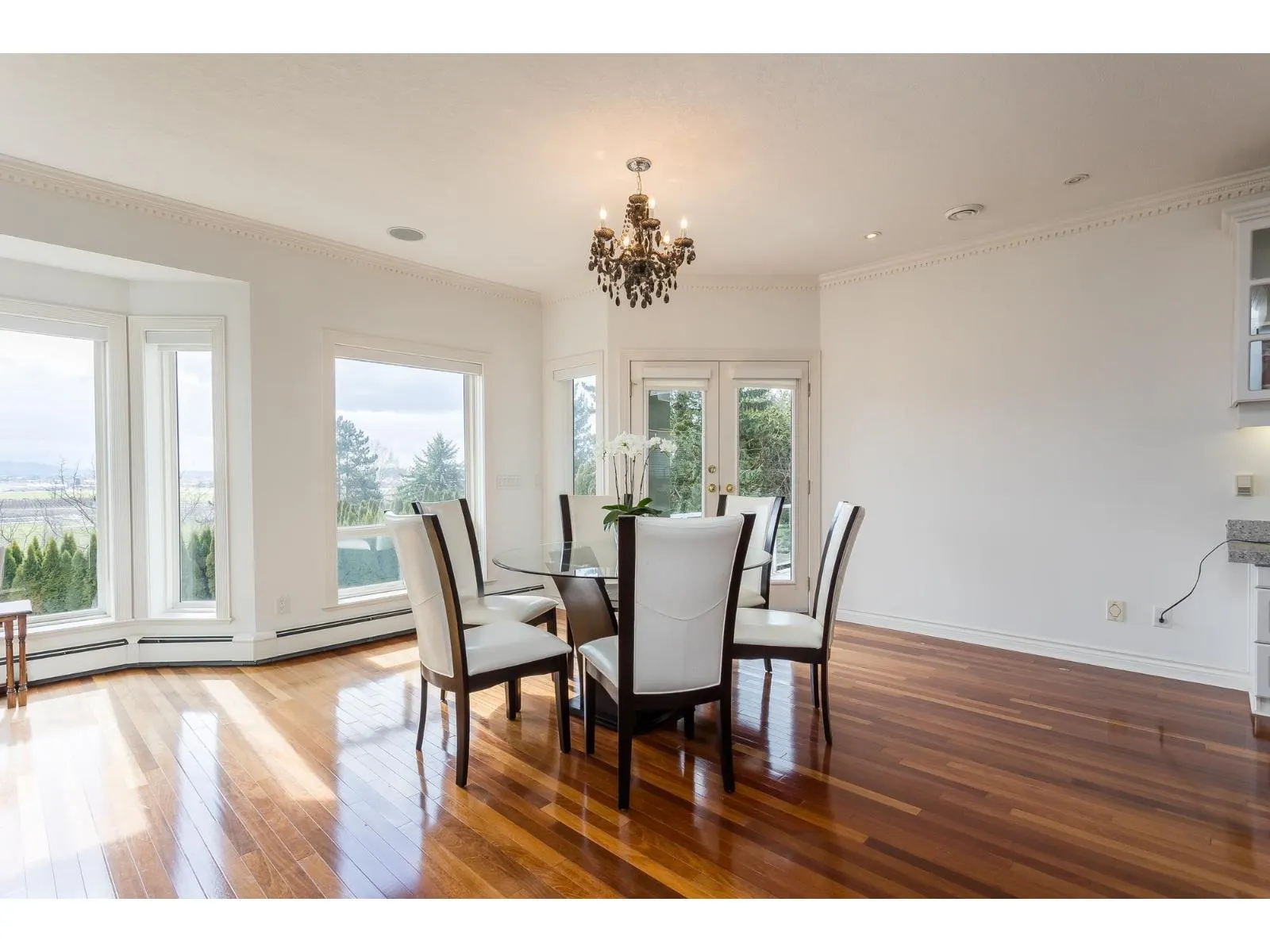 34980 SKYLINE DRIVE