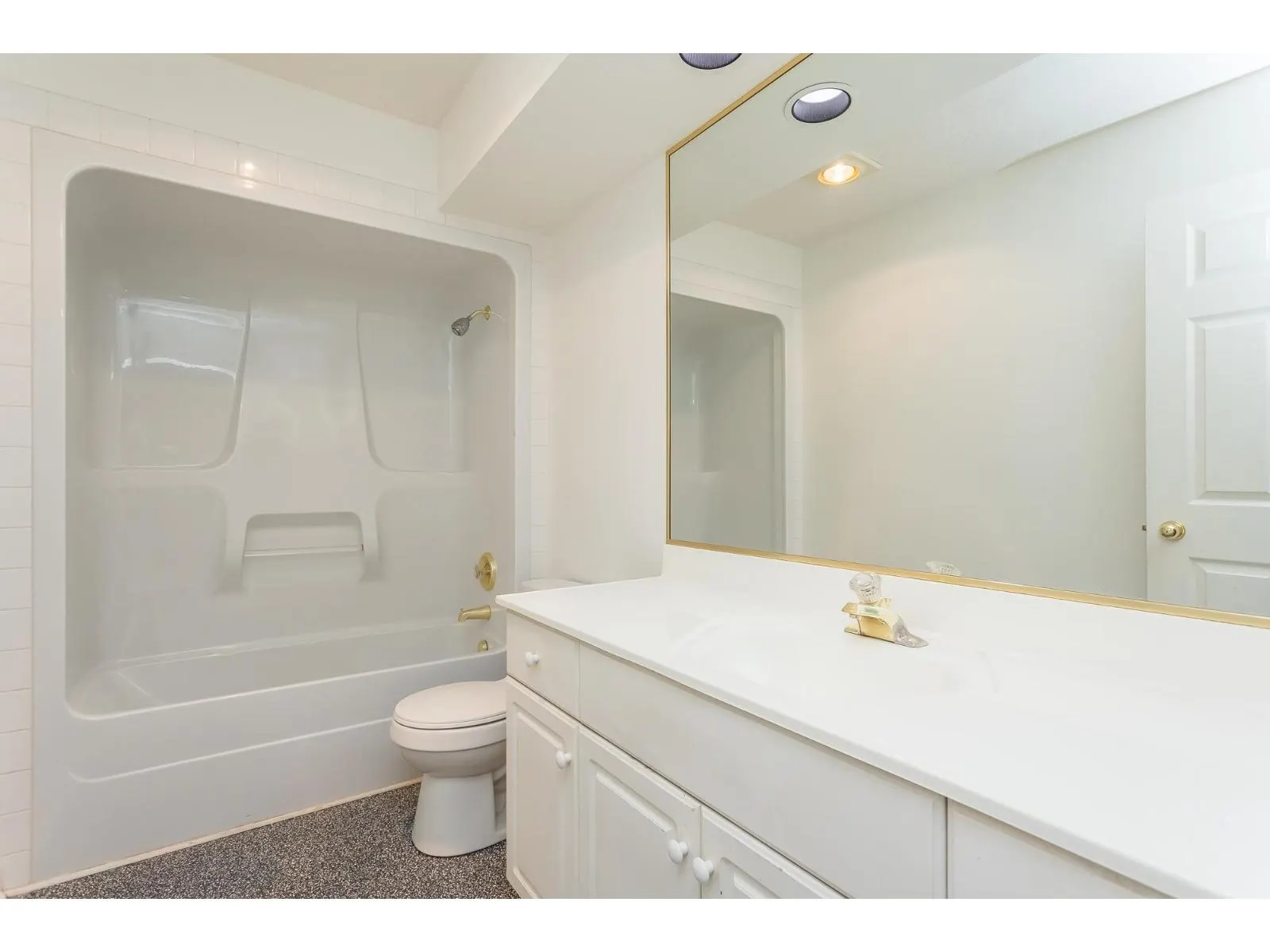 34980 SKYLINE DRIVE
