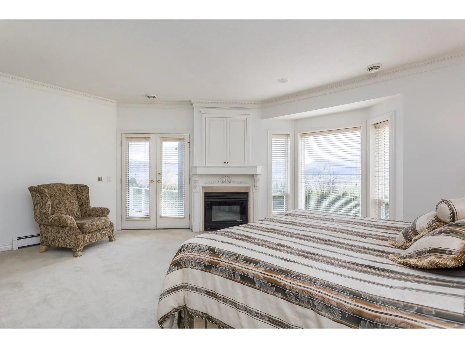 34980 SKYLINE DRIVE