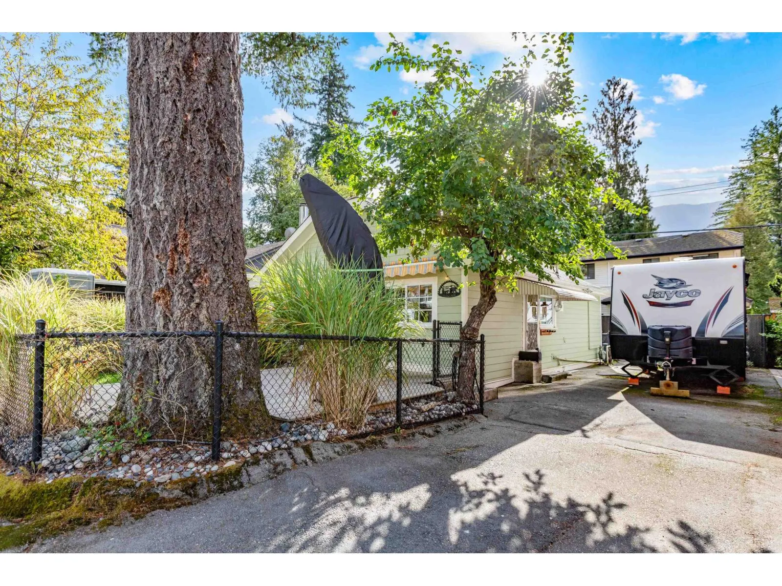 279 FIR STREET|Cultus Lake North